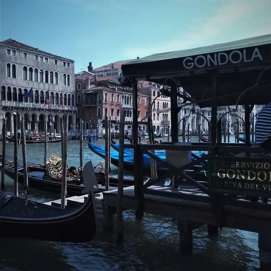 Casa Barzizza Apartamento Veneza 0*,